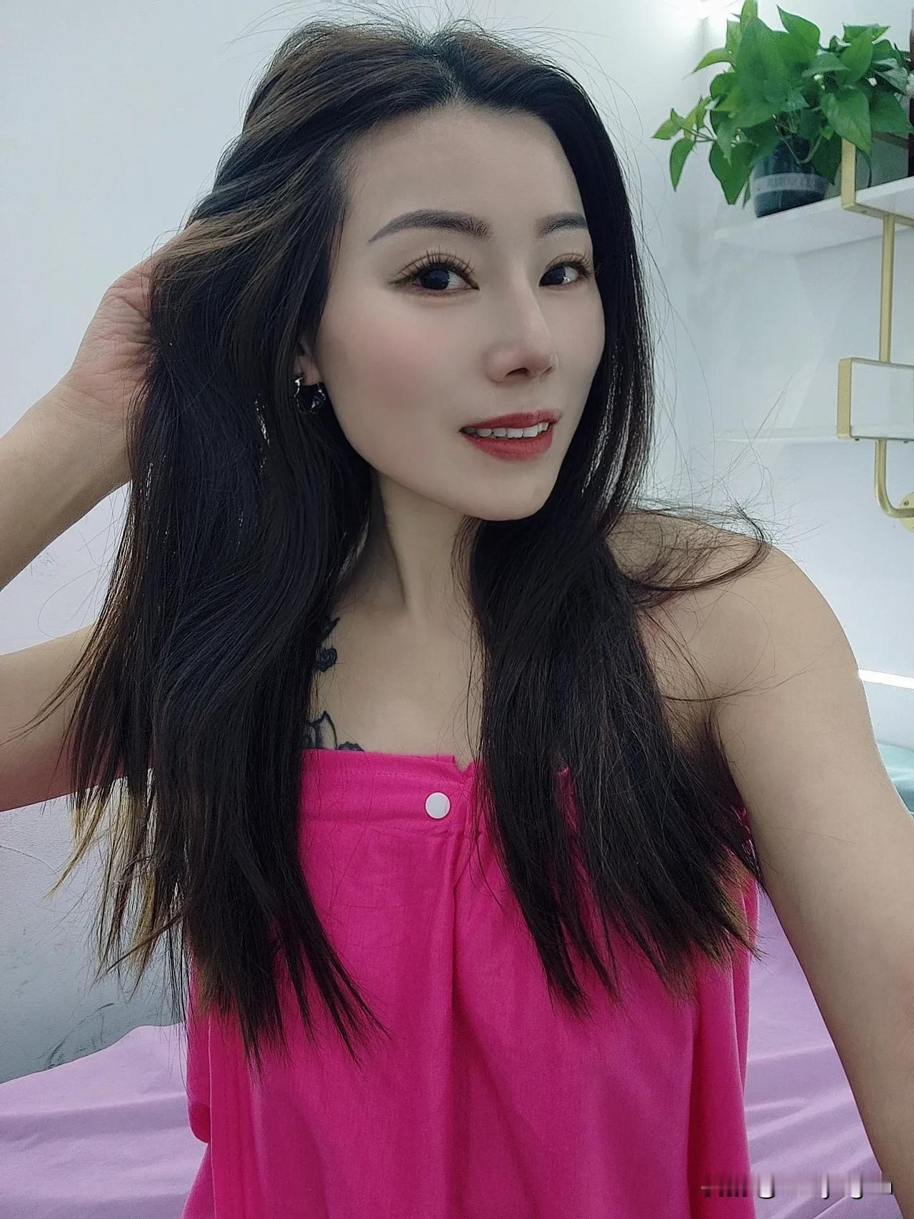 120分钟背部+面部+头疗舒缓，体验完项目面色红润美美哒！头疗美肌