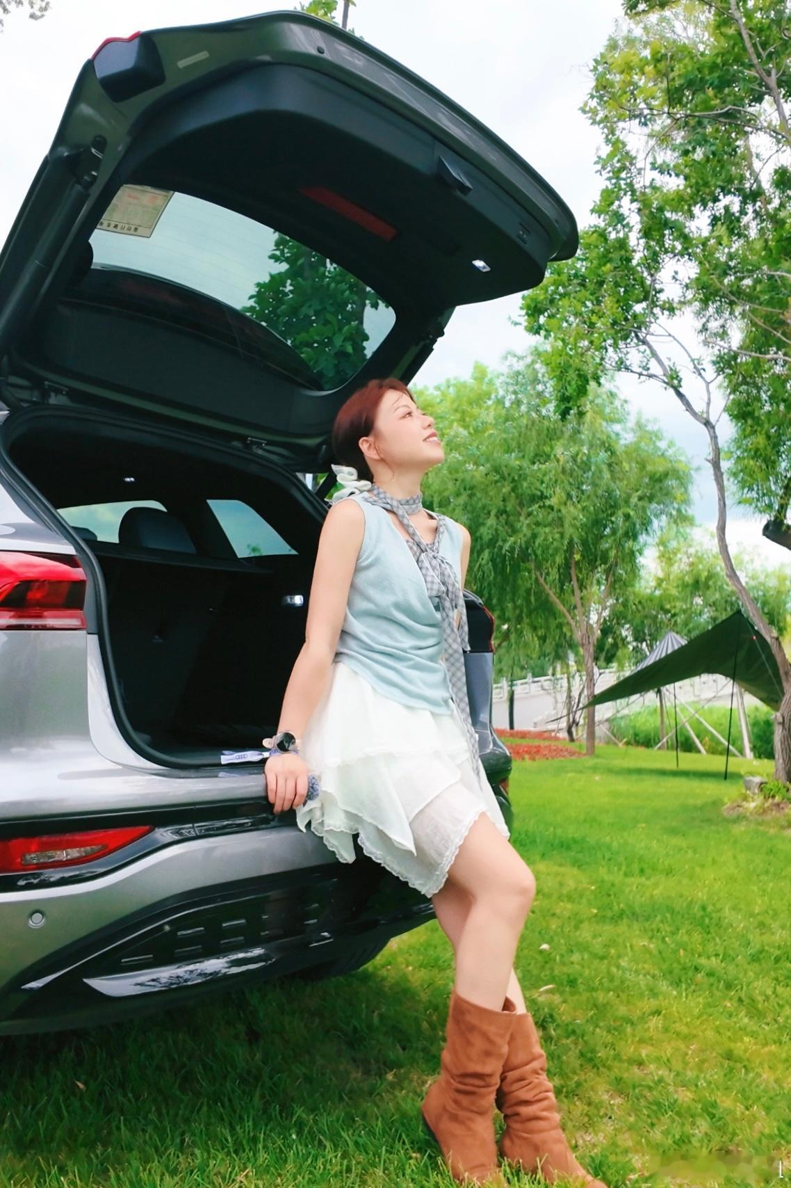 早安~愿你的世界每个清晨都是新的每个微笑都是甜的[太阳] ​​​