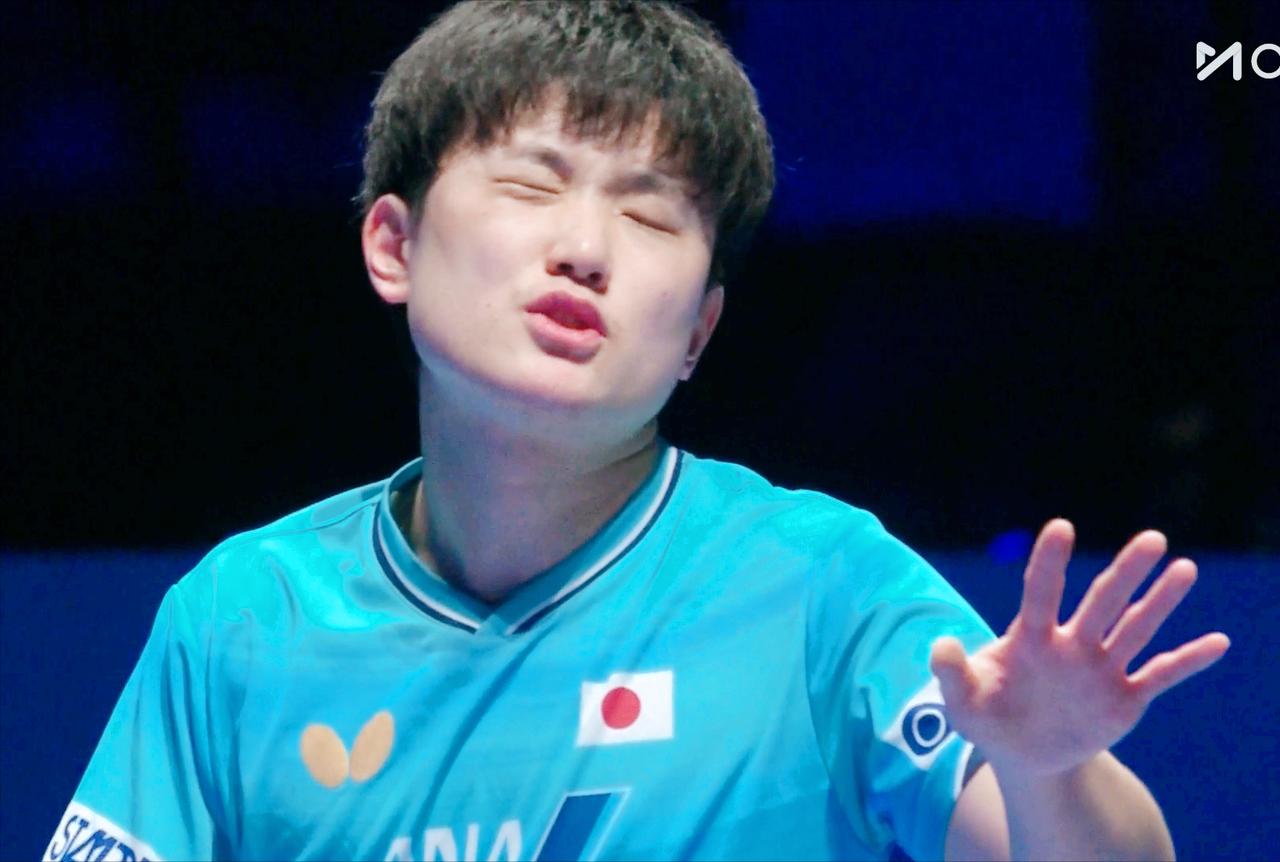 遗憾，邱党失误太多了，最后3;4输给了张本智和！

前六局
都打到了关键球，
两