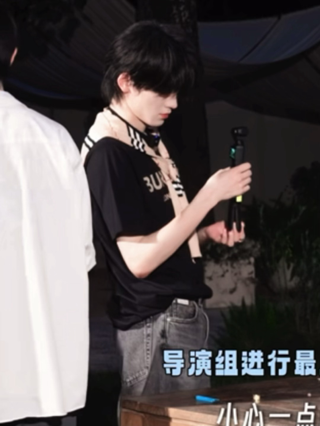 好完美的侧脸 