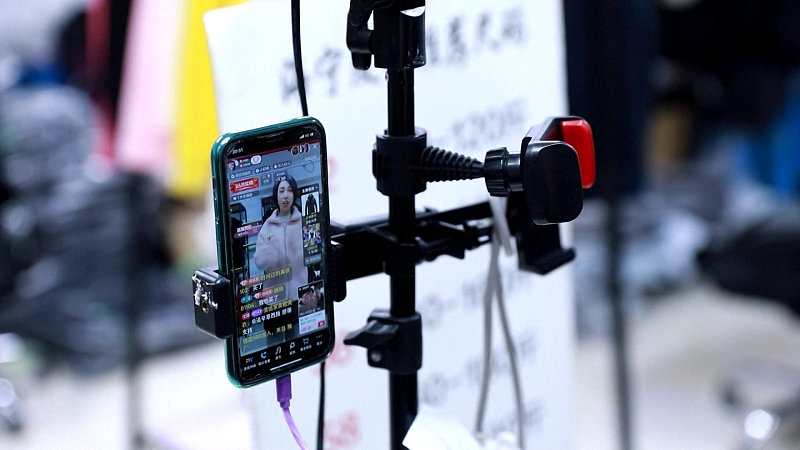 【直播电商食品安全新规：明确13类直播间禁售食品】《直播电商经营者落实食品安全主