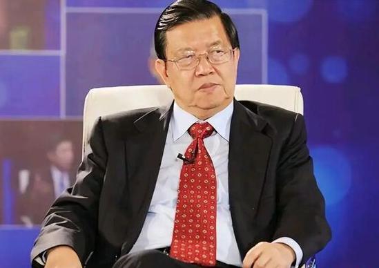 “我看过你们中国人的肉市场，恕我直言，你们的肉在美国只能做狗食！”1997年中国