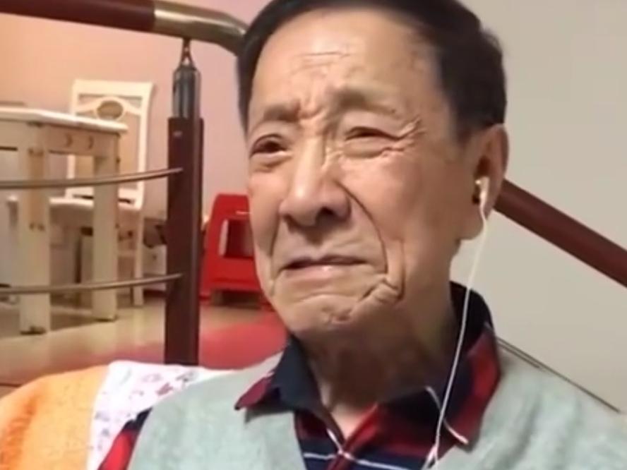 杨振华老师走了，

他这一辈子，最不后悔的一件事就是娶到妻子罗淑琴。

10年前