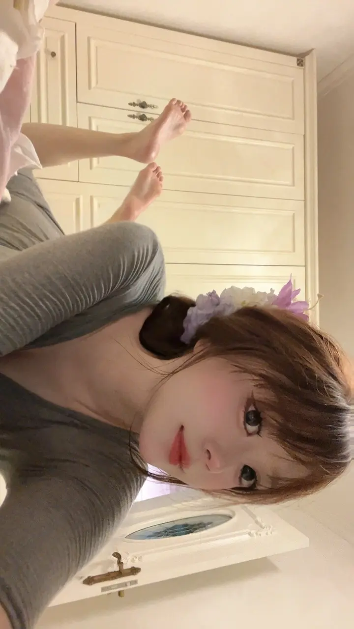 buo上热门 有点上头 爱了爱了 自拍 大一