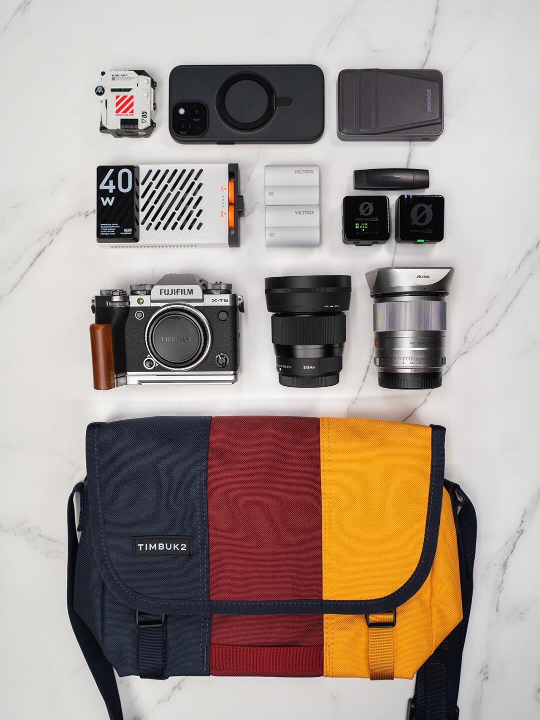 富士XT5日常出行|邮差包秒变相机包 翻包记