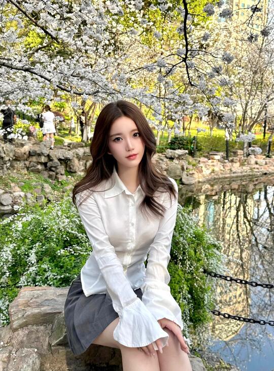 3.25鲁迅公园樱花池开满了🌸太美太美