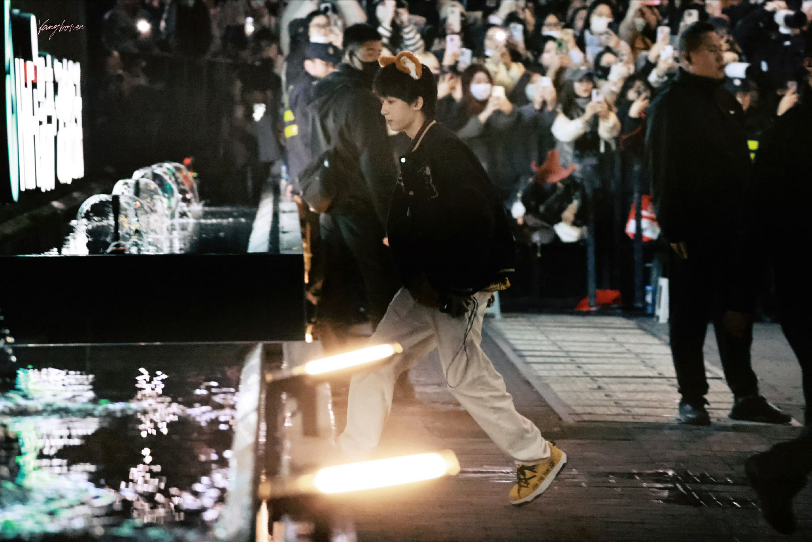 【杨博文】12.04 杨博文宇宙闪烁请注意录制