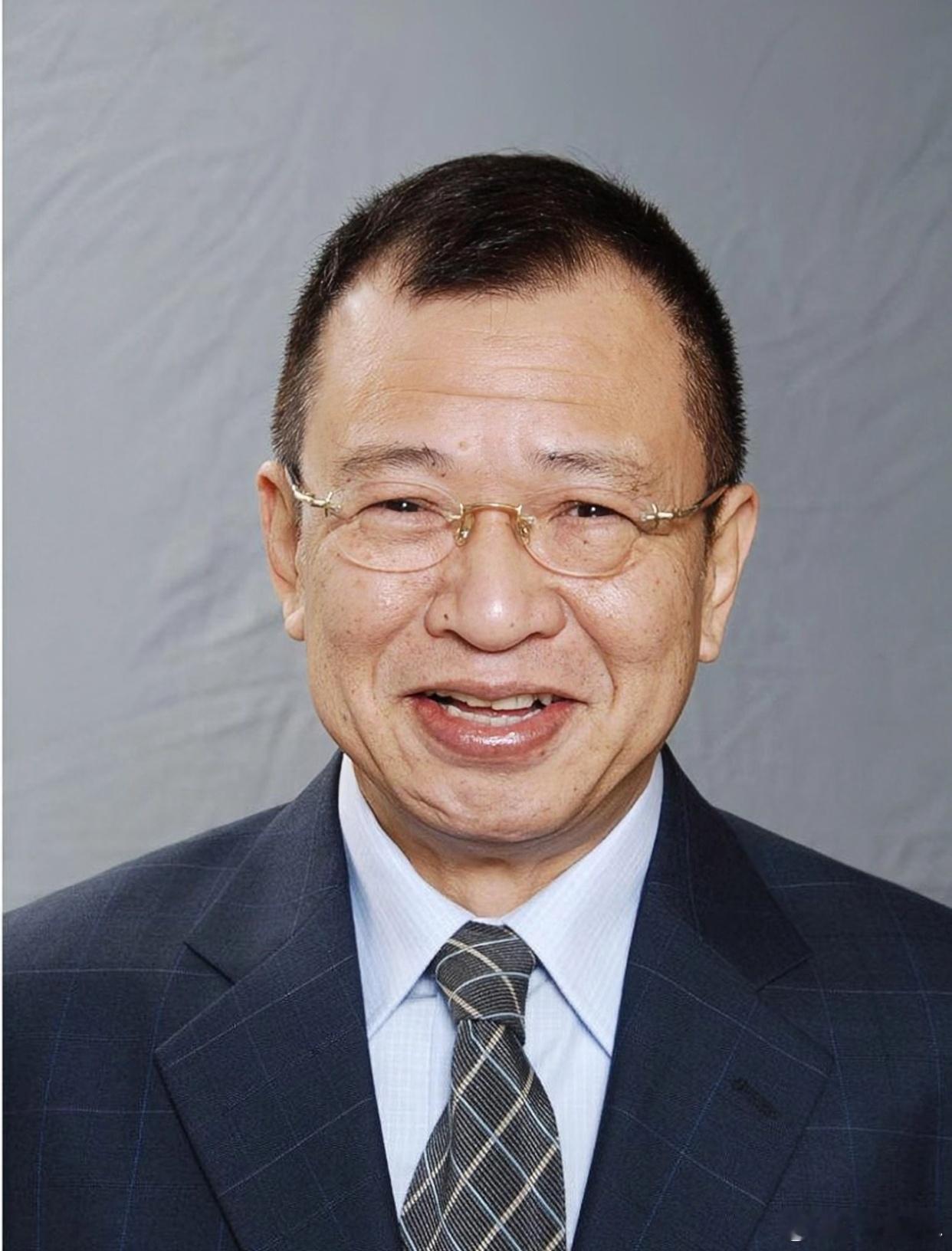 欢喜哥许绍雄逝世又一个老戏骨去世，欢喜哥给我们带来了多少欢乐，却因为癌症导致器官