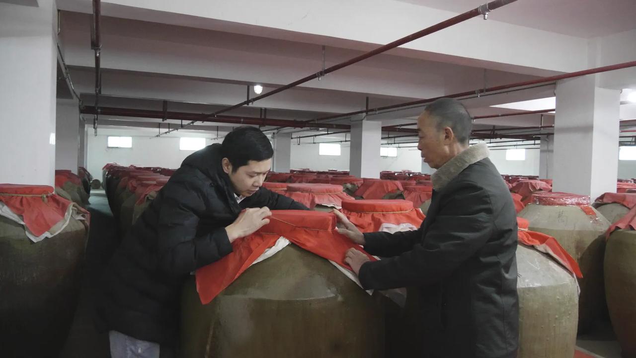 茅台镇卖酒套路到底有多深？这些营销手段你们见过吗？小酌君为你们揭秘。

现在已经