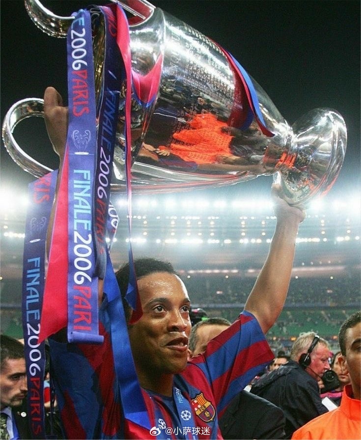 Ronaldinho. (2006) 🏆🔵🔴 