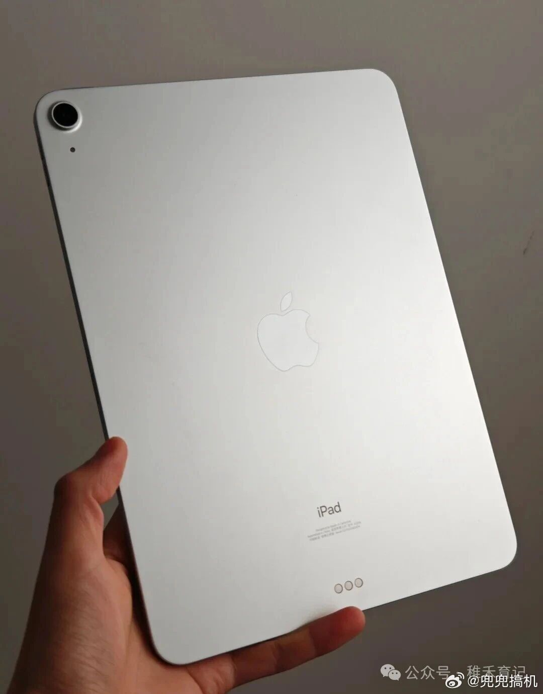iPad越来越像Mac电脑了吗 WWDC26这波更新属实猛！自由窗口、顶部菜单栏