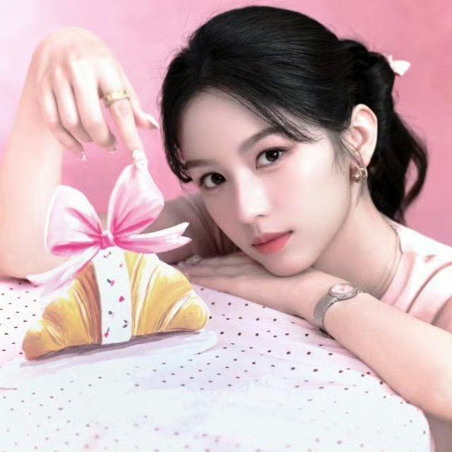 𝗪𝗲𝗖𝗵𝗮𝘁｜周也头像集💭清冷骨相女头｜淡颜疏离头像｜千金氛围感头