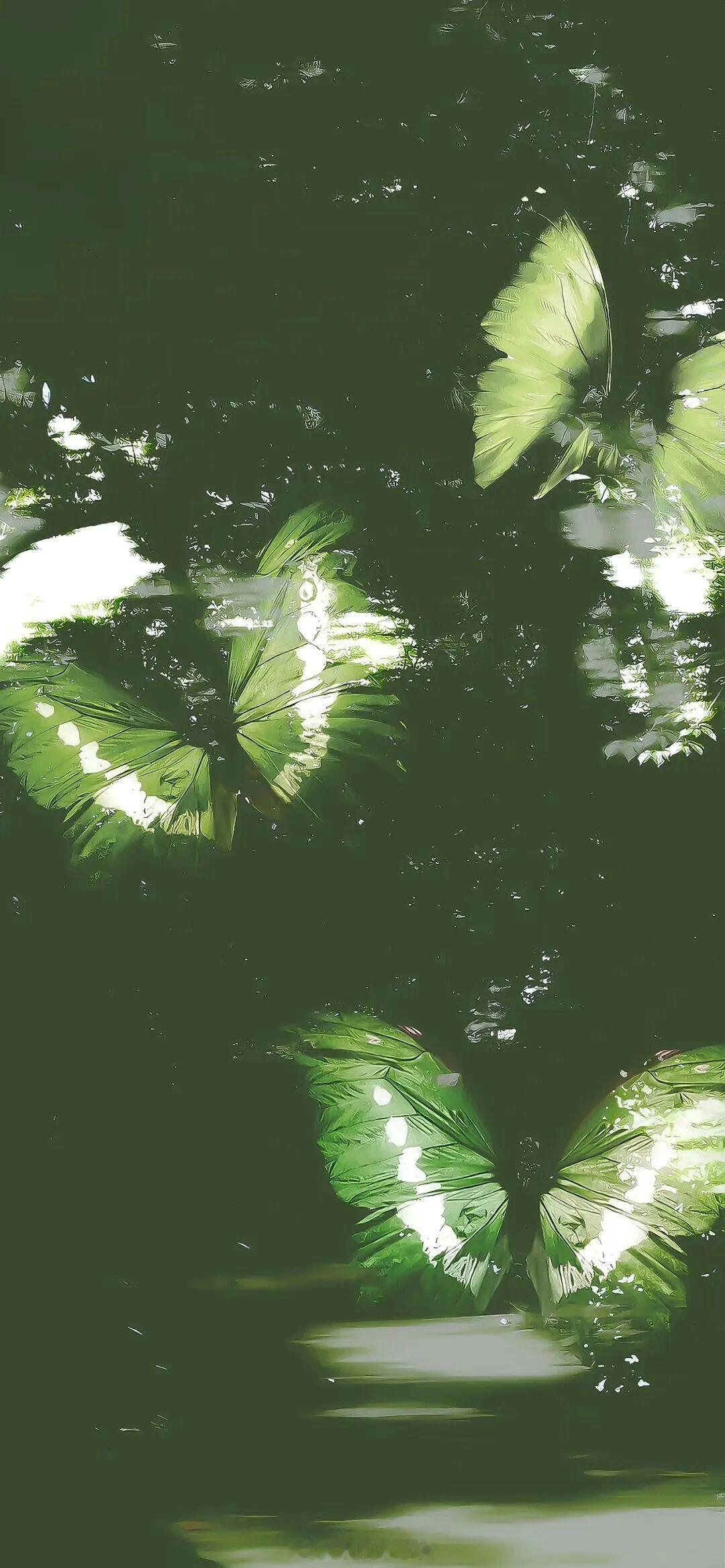 爱是索取，爱是占有，爱是嫉妒，爱是愤怒，爱是节节退让又分毫不放。爱是极乐和极痛—