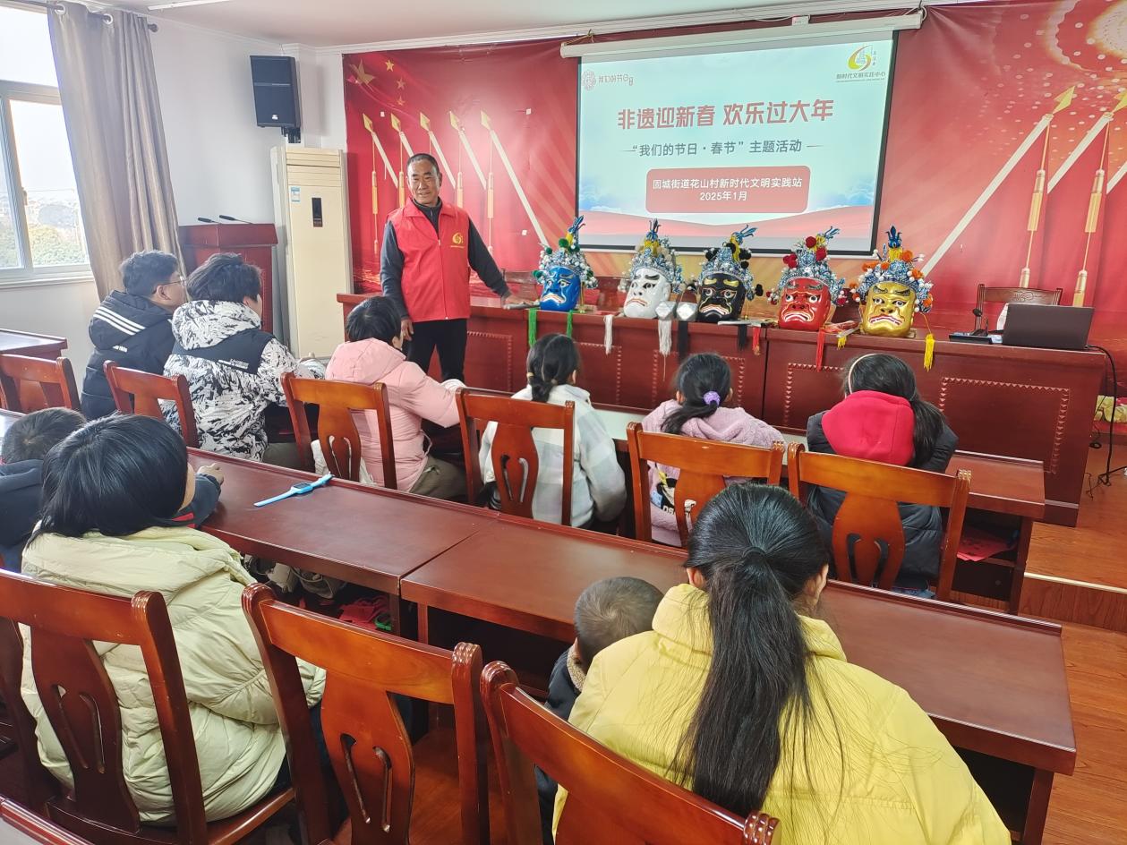 朦胧的画面 暗示 著 更进一步的秘密