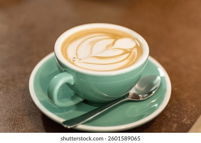 挪瓦为咖啡人喊话千问免单咖啡 谢谢，咖啡已喝上！品牌喊话成功，AI内卷造福咖啡党