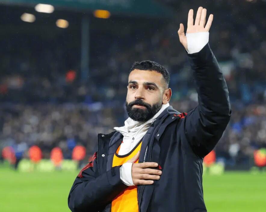 自从斯洛特在对阵西汉姆联时将萨拉赫移出首发阵容以来，利物浦六场英超取得了四胜两平