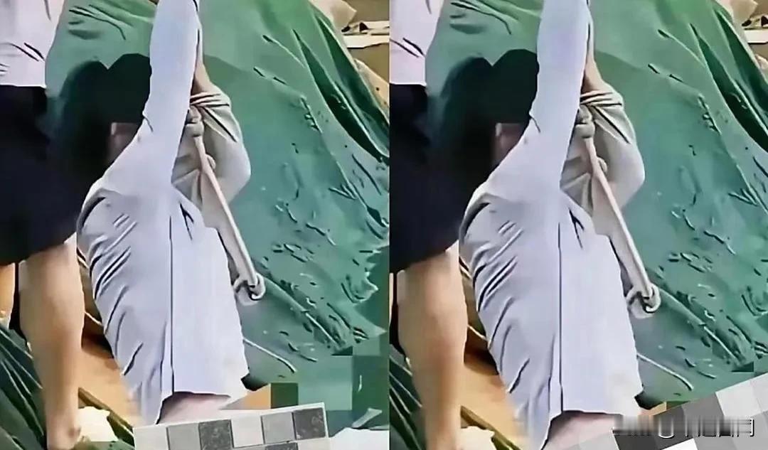 被营救上来的时候内裤都不在了。
昨天在五台山景区发生的意外，现在想起来还脸红！当