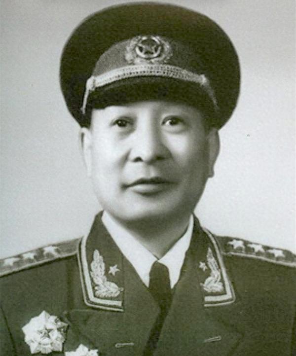 抗日战争时期，苏中军区有一个司务长王新民贪污公款数十元。部队经过研究，认为王新民