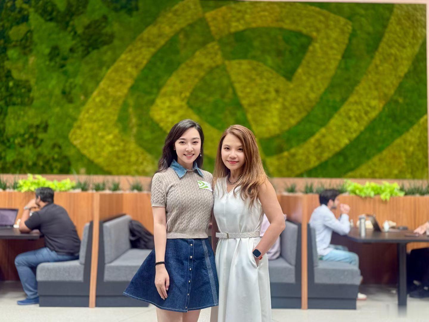 嘉宾的硅谷力量——是GP合伙人和LP、是导师和学员、更是使劲快乐的小伙伴们。 