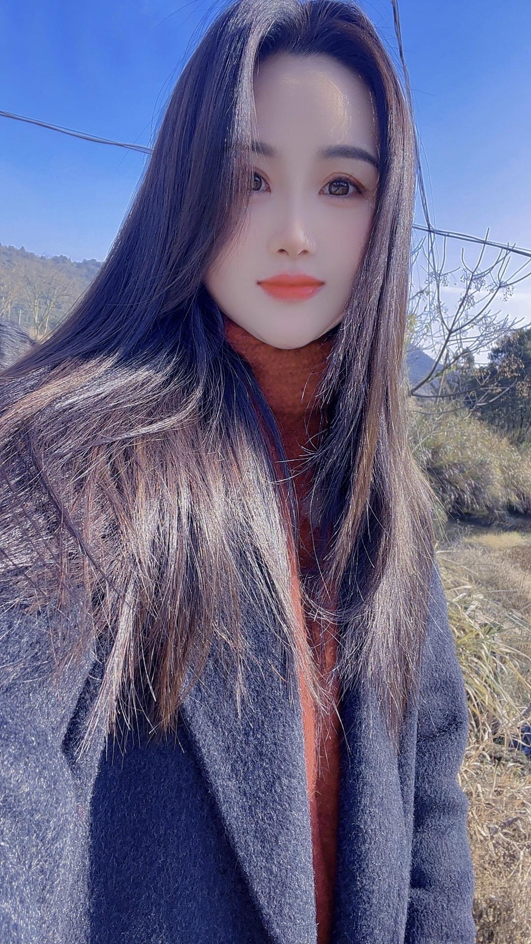 一个女人想要的男人，不是你有钱没钱，而是你身上的那份真诚、踏实、责任...