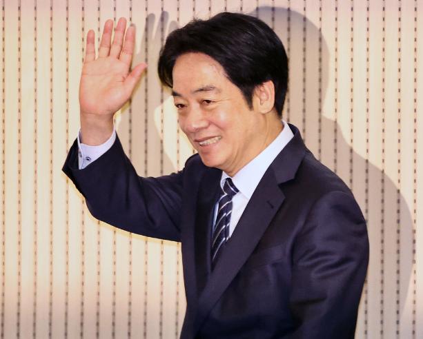 赖清德窜访黄了！
 
2026年4月21日，赖清德细细筹备多日的非洲行竟然在临出