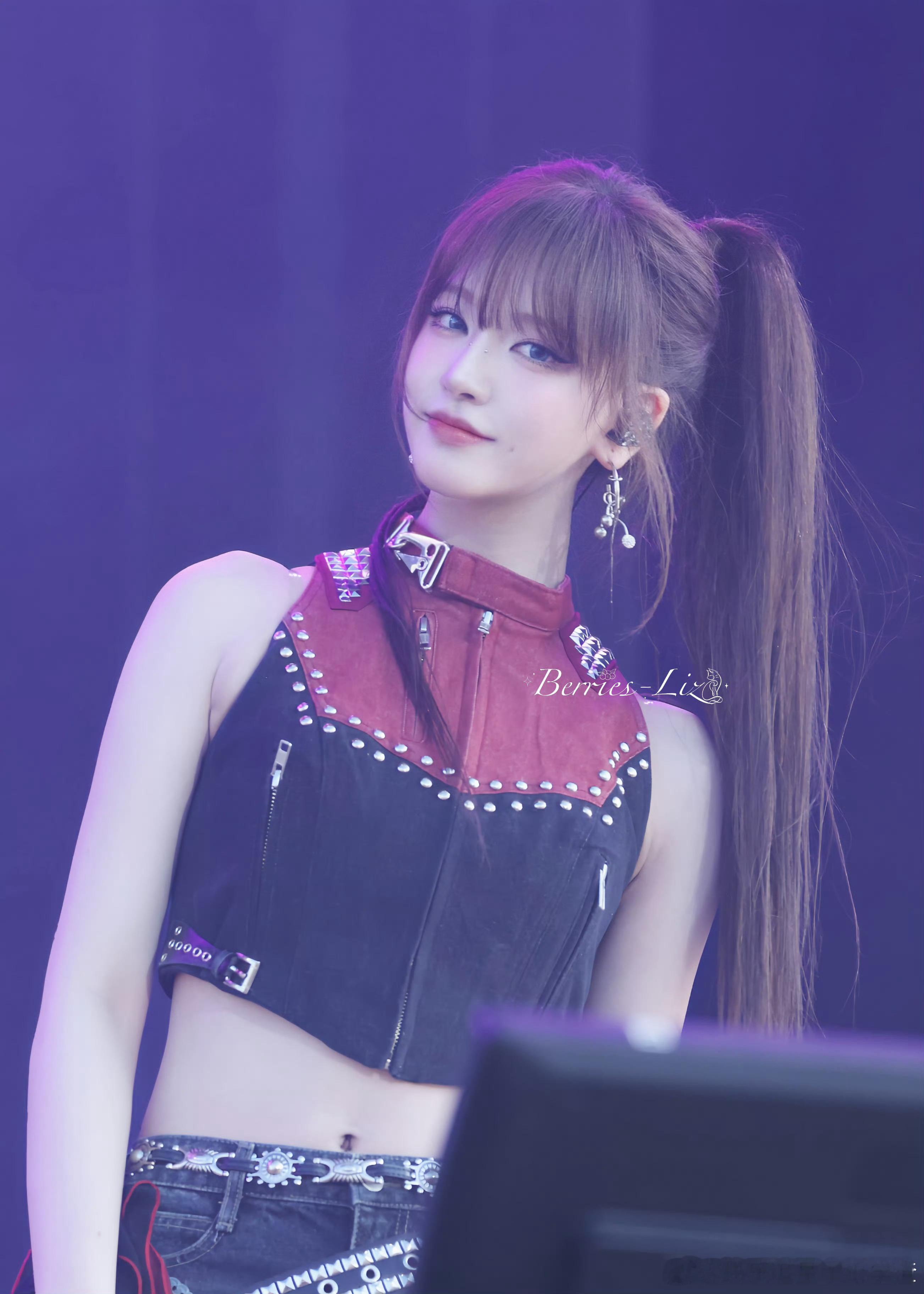 Liz现在美成建模了 ​​​