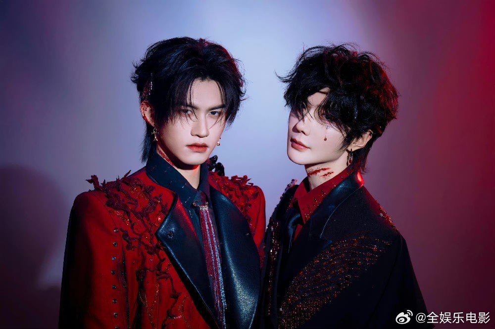 云旗郝熠然玫瑰少年 云旗郝熠然澳门演唱会《玫瑰少年》舞台，好惊艳！云旗郝熠然玫瑰