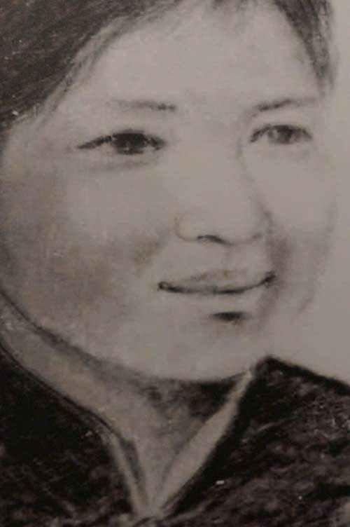 渤海巾帼英烈吴洪英：比刘胡兰更早牺牲的乡村女英雄
 
吴洪英(1911—1946