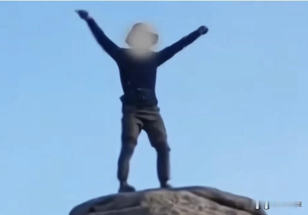 网红博主崂山徒手攀岩坠亡，无人机吊运遗体户外冒险的代价谁来承担？

11月16日