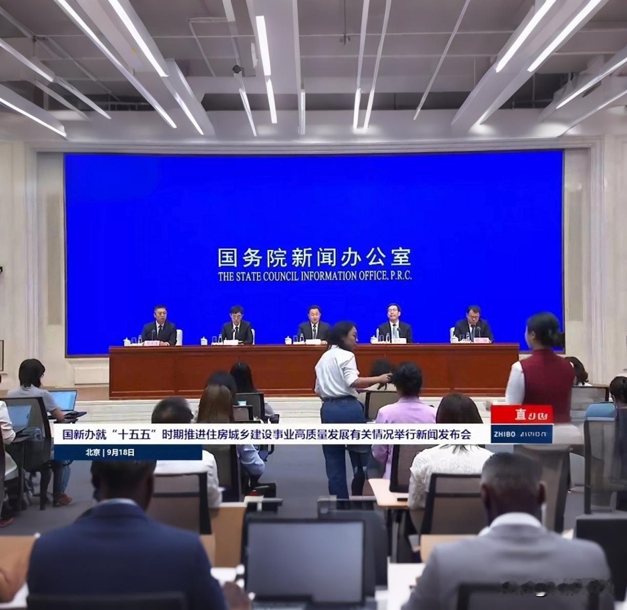 你家天花板，马上要从2米8变3米了！

问你个扎心的问题：你花几百万买的房子，天