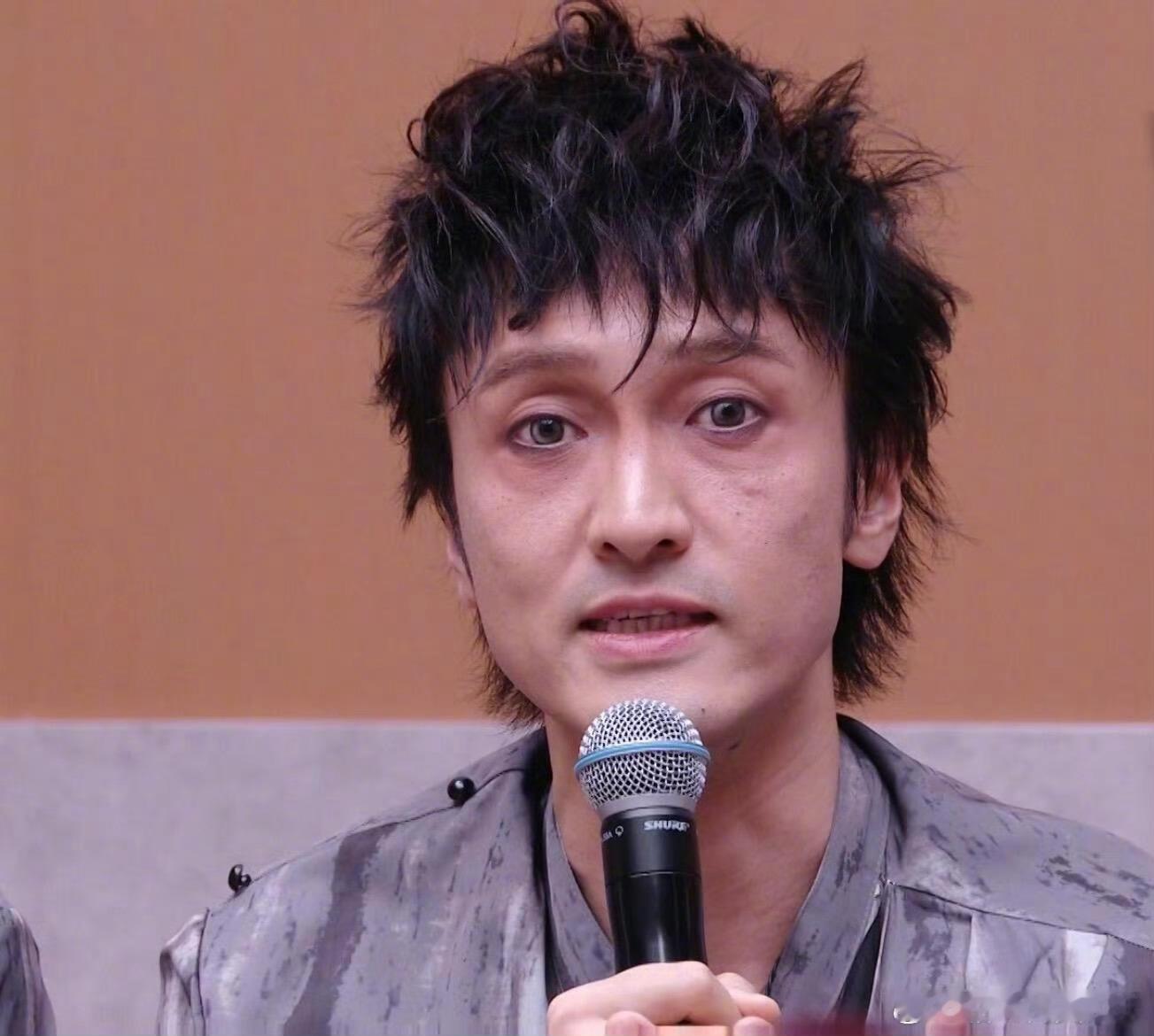是野人，是丧尸，是剪刀手爱德华谁给王传君化的妆
