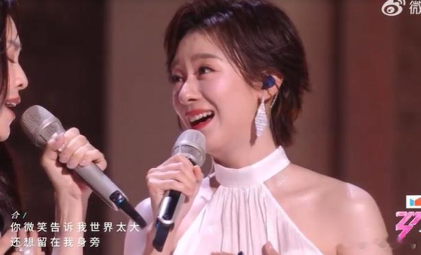 侯宇表情管理侯宇把老旦刻在骨子里了 看完侯宇表演只想说太强了，老旦刻进骨子里，表