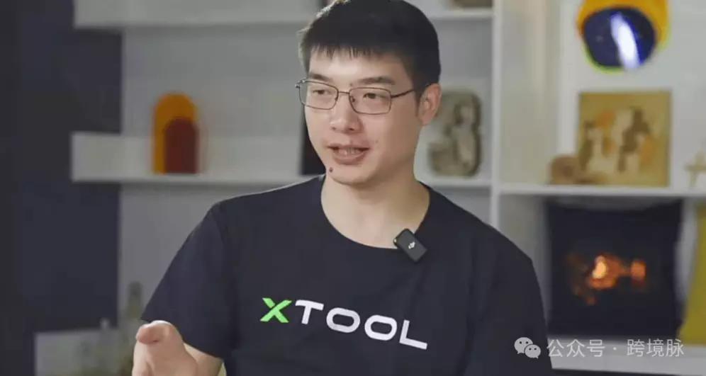 从亏损千万到年入20亿，深圳85后理工男拿下全球第一
 
谁能想到，四年前还在为