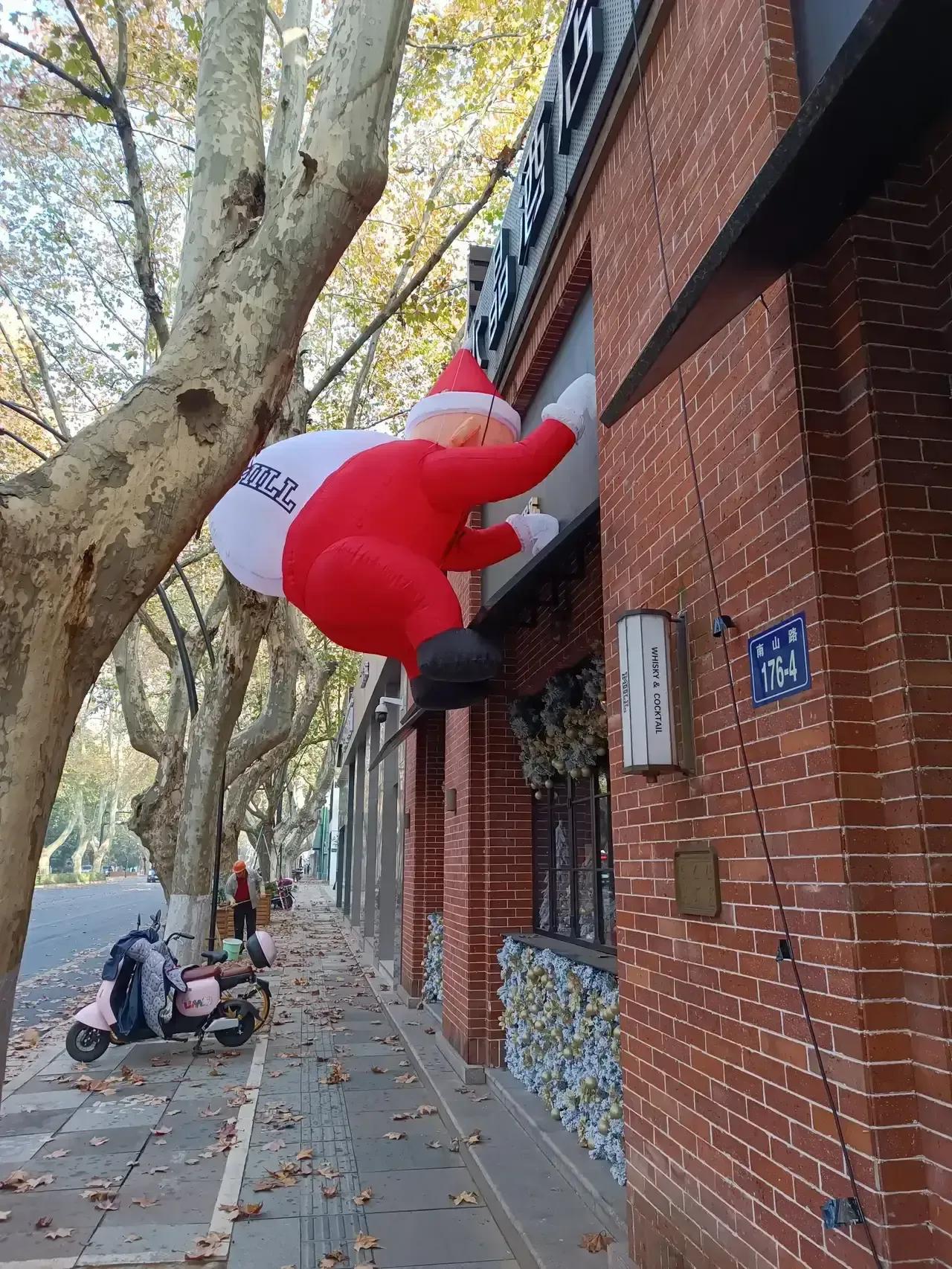 你认为房价还会大起大落吗？
杭州房价下跌空间，应该还有百分之五十以上吧？可为什么