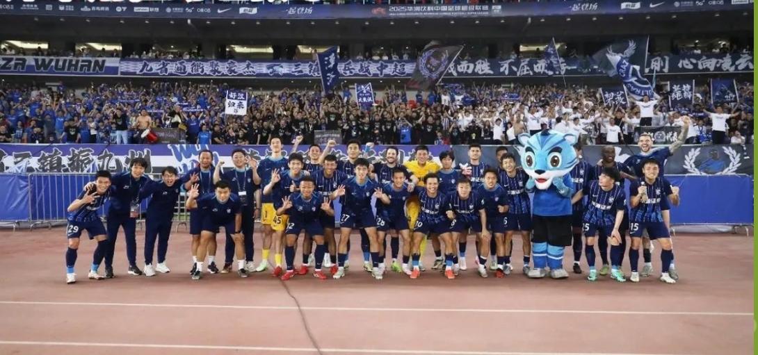 武汉三镇队外援引进动态！
ESPN消息：武汉三镇队有意葡甲维塞乌队28岁巴西前锋