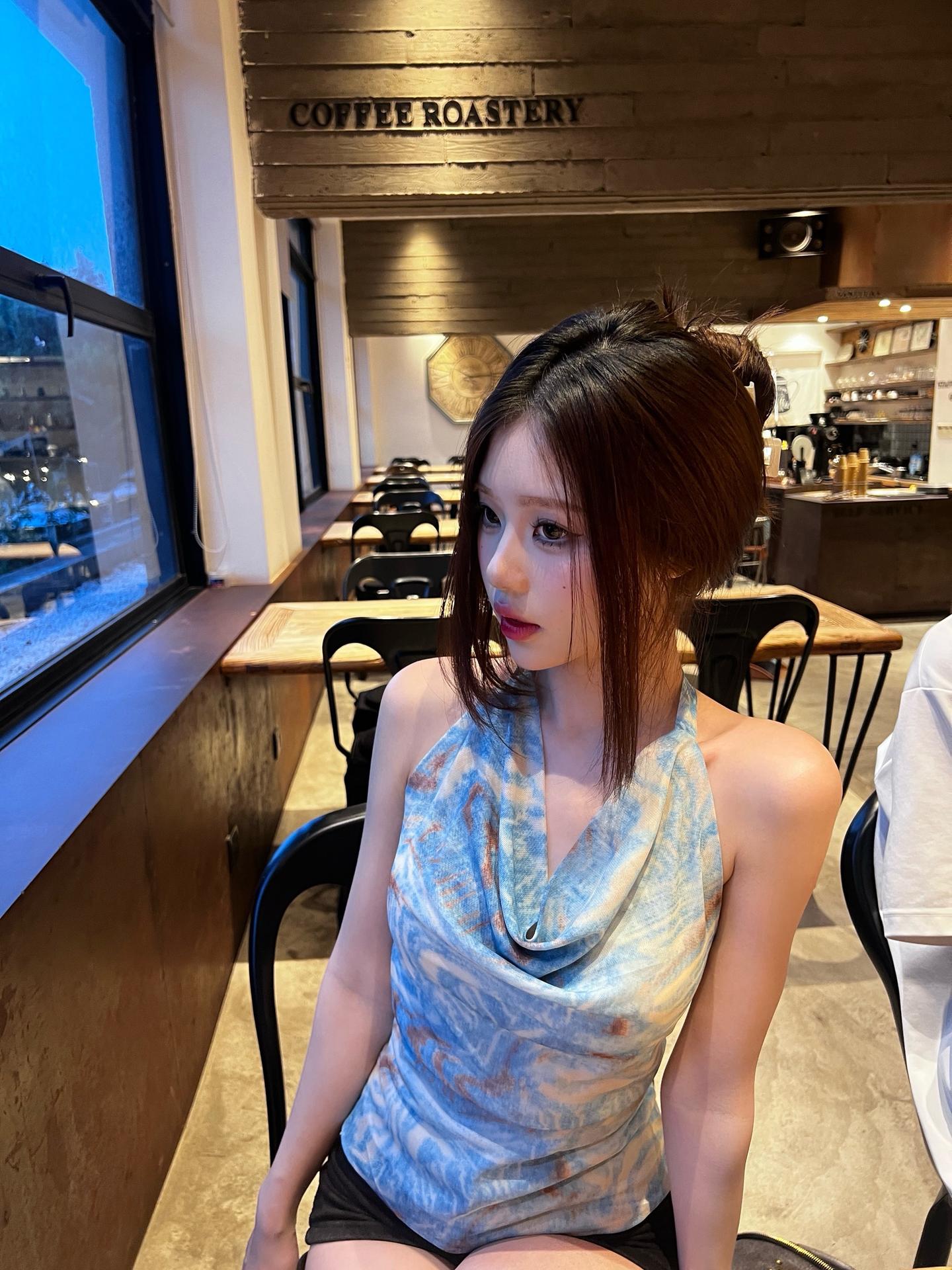 我想独享你的爱 可做恋人你时常冷冰冰 做朋友你总是暧昧不清