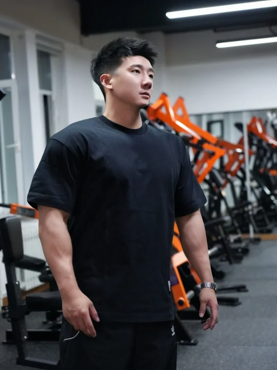 从来不需要唾手可得的东西