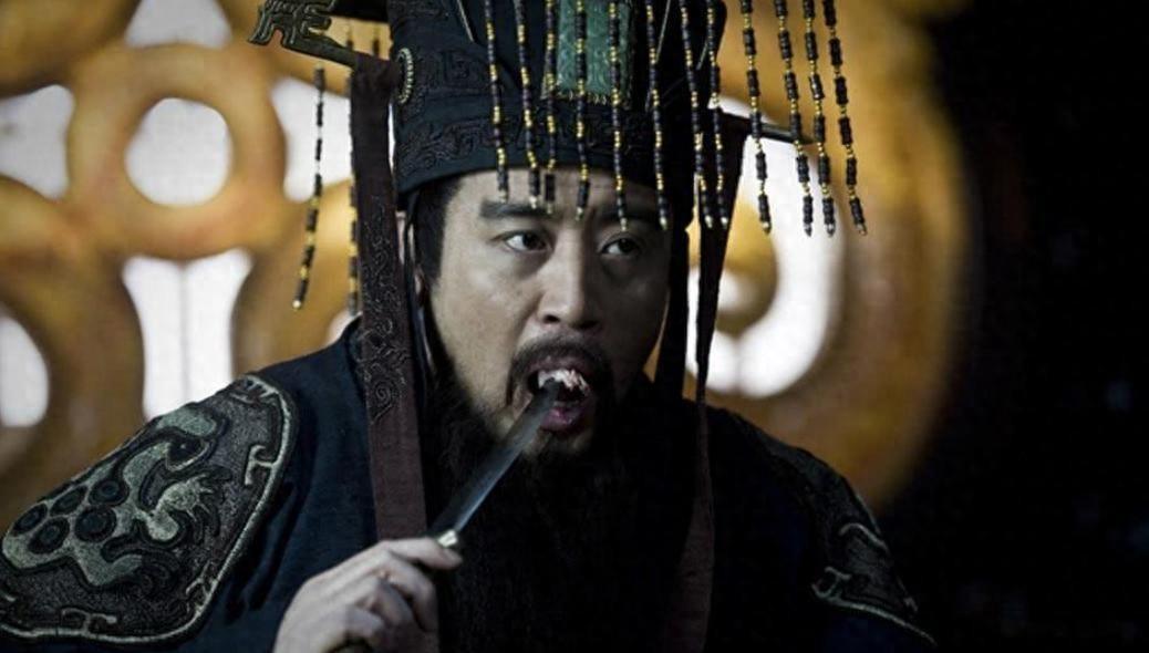 秦始皇之死真相揭晓？郭沫若考证其或因被三寸铁钉钉入身体而活活丧命
公元前210年