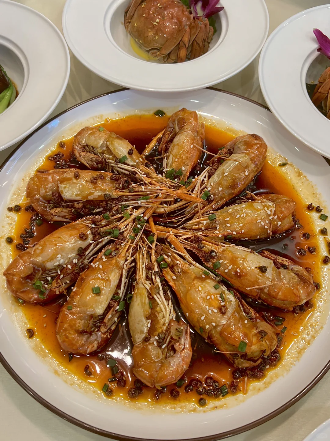 谁懂这盘吮指六月黄的含金量啊啊。。。