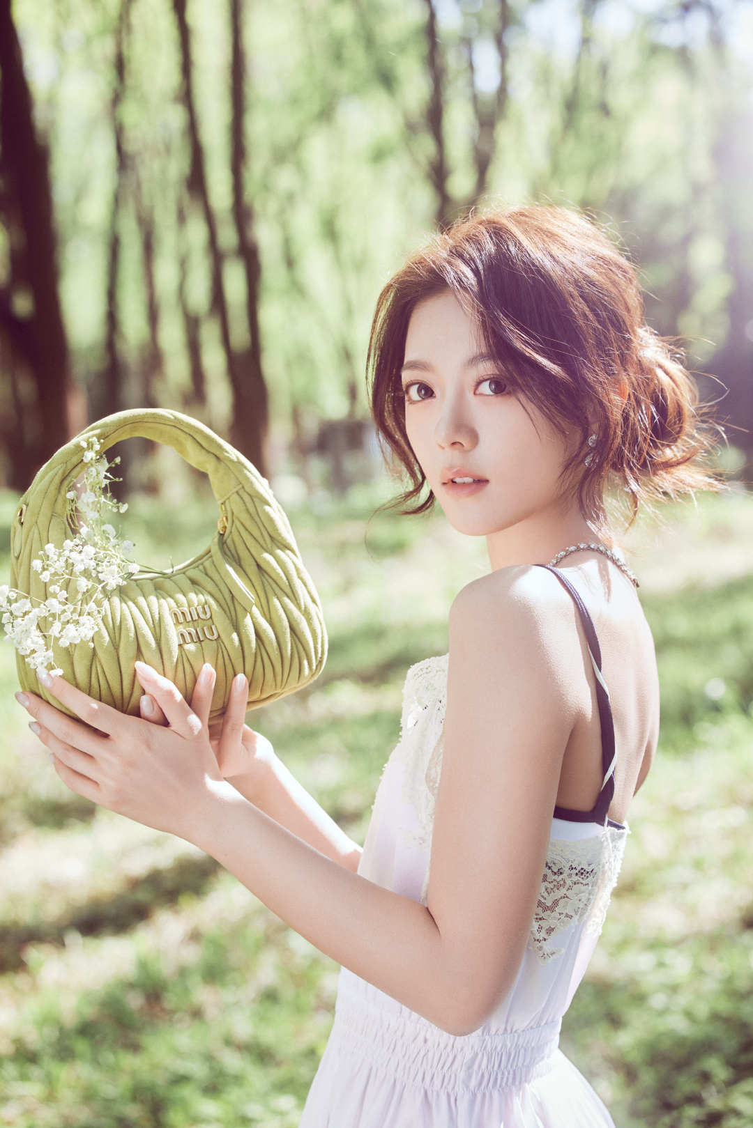 赵今麦 × Miu MiuAngel的绿野仙踪☀️🌿 ​ ​​​