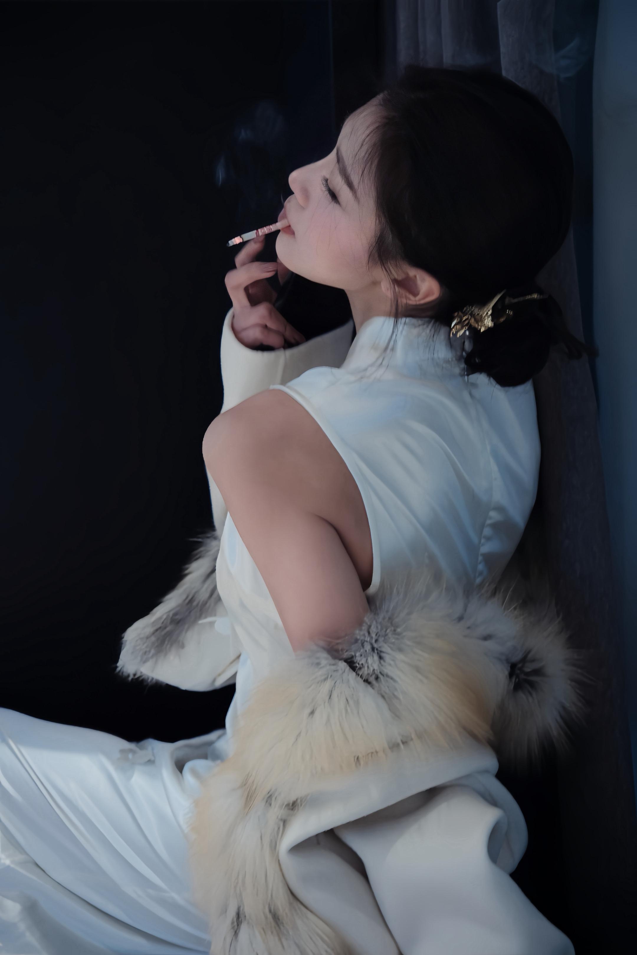 七杀女 你修的是无情道付出真心就会得到天惩