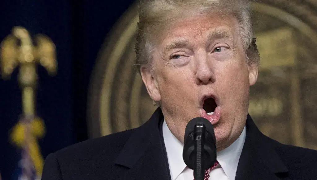 有意思的很！
特朗普说只是他在台上。
第三次世界大战就打不起来。

好像开关在他