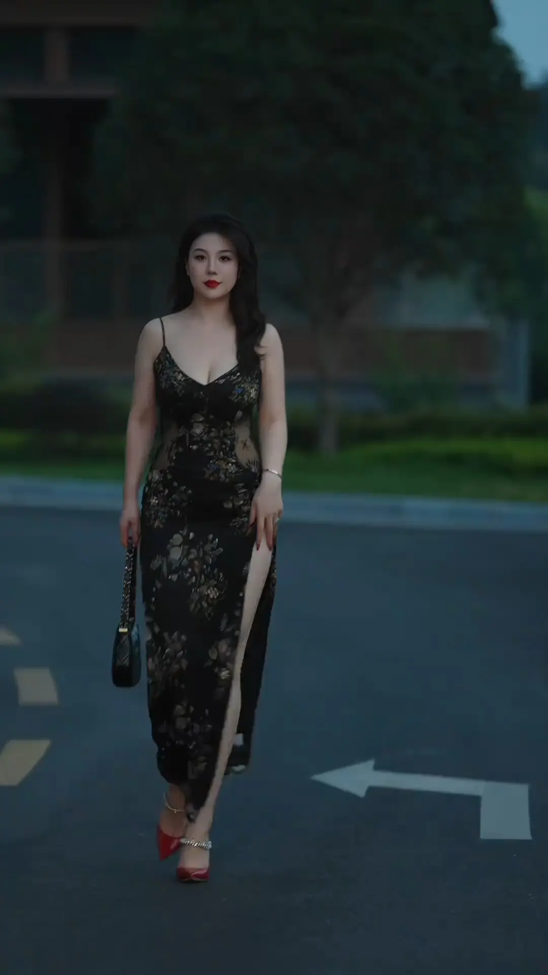 完美身材 女人味 优雅气质 大长腿