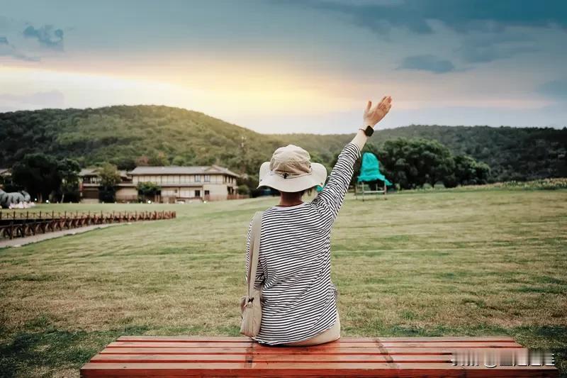 女子泄露国家秘密讨好外籍男友 最近国家安全机关破获一起离谱案件，某机关单位工作人