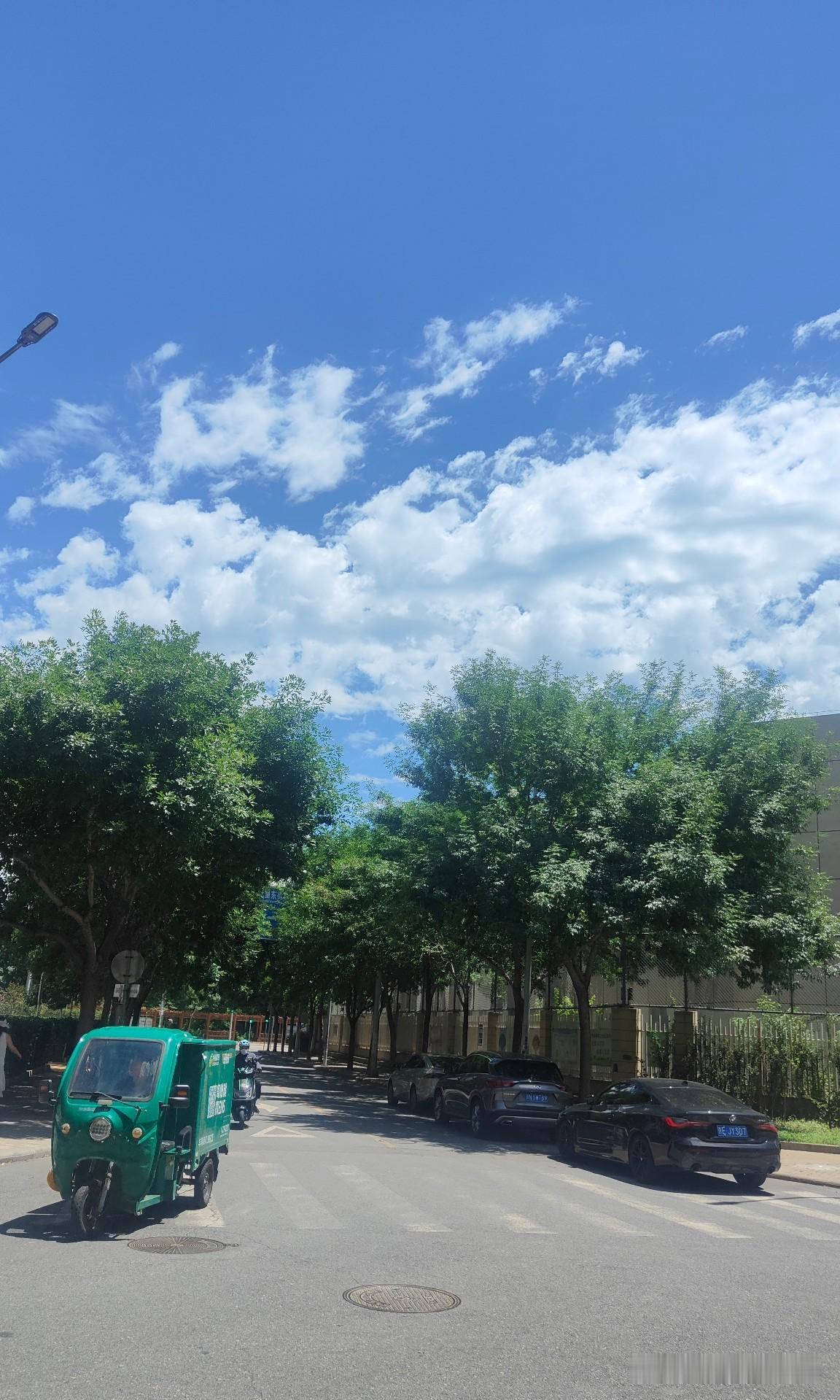 天赋和教育，哪一个更重要
一、二者定位完全不同，无法单独分出胜负
天赋是基础上限