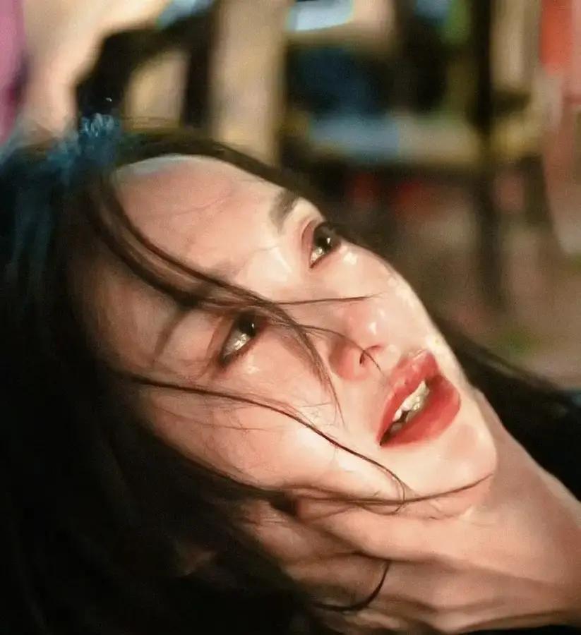 《繁花》后，唐嫣没戏拍？
 
她刚拿下顶奢珠宝代言，片酬翻3倍。白玉兰提名公布那