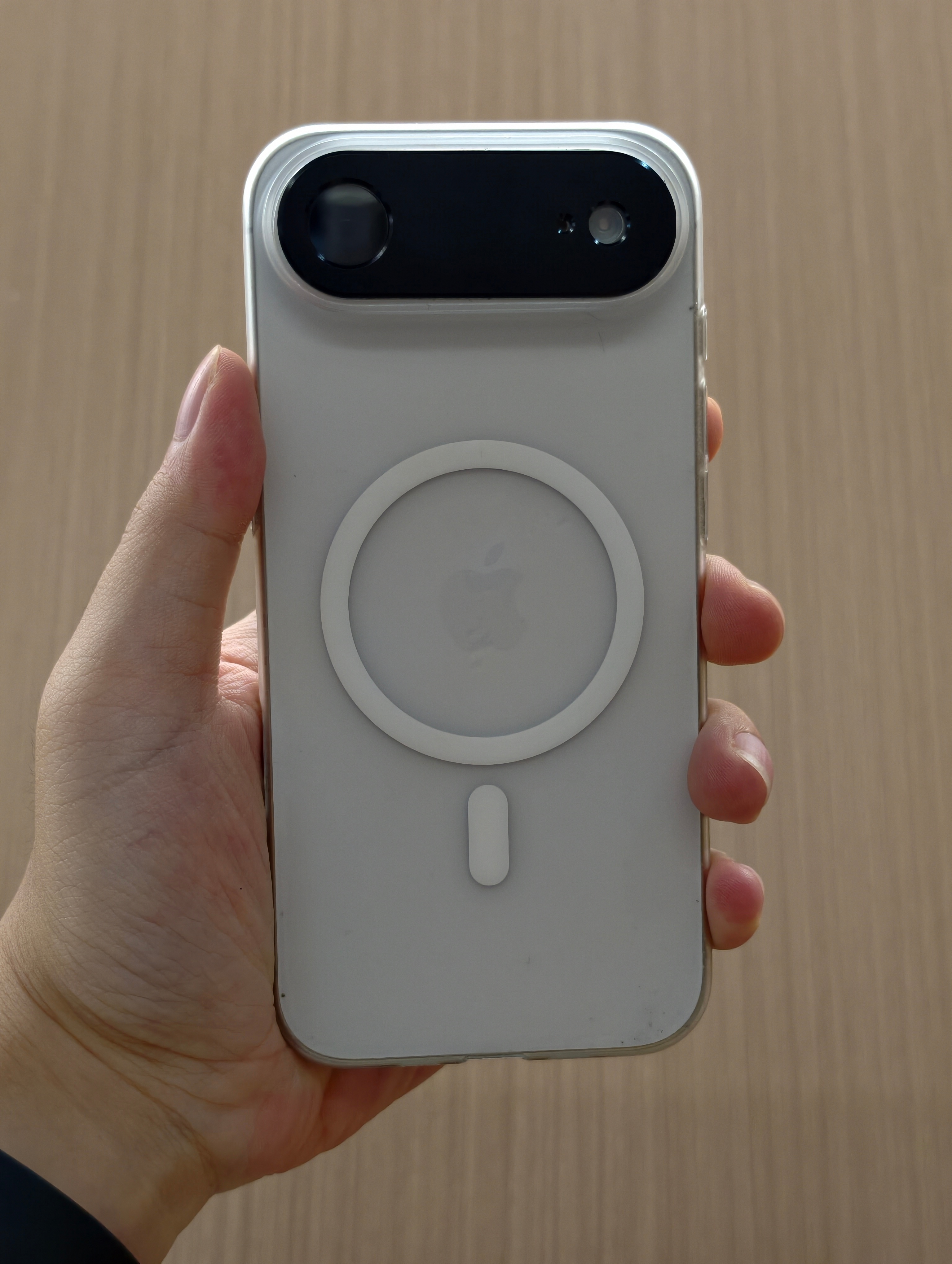 iPhoneAir2再爆料不要问都是谁在买Air谁在用Air了就在我手上，好用是
