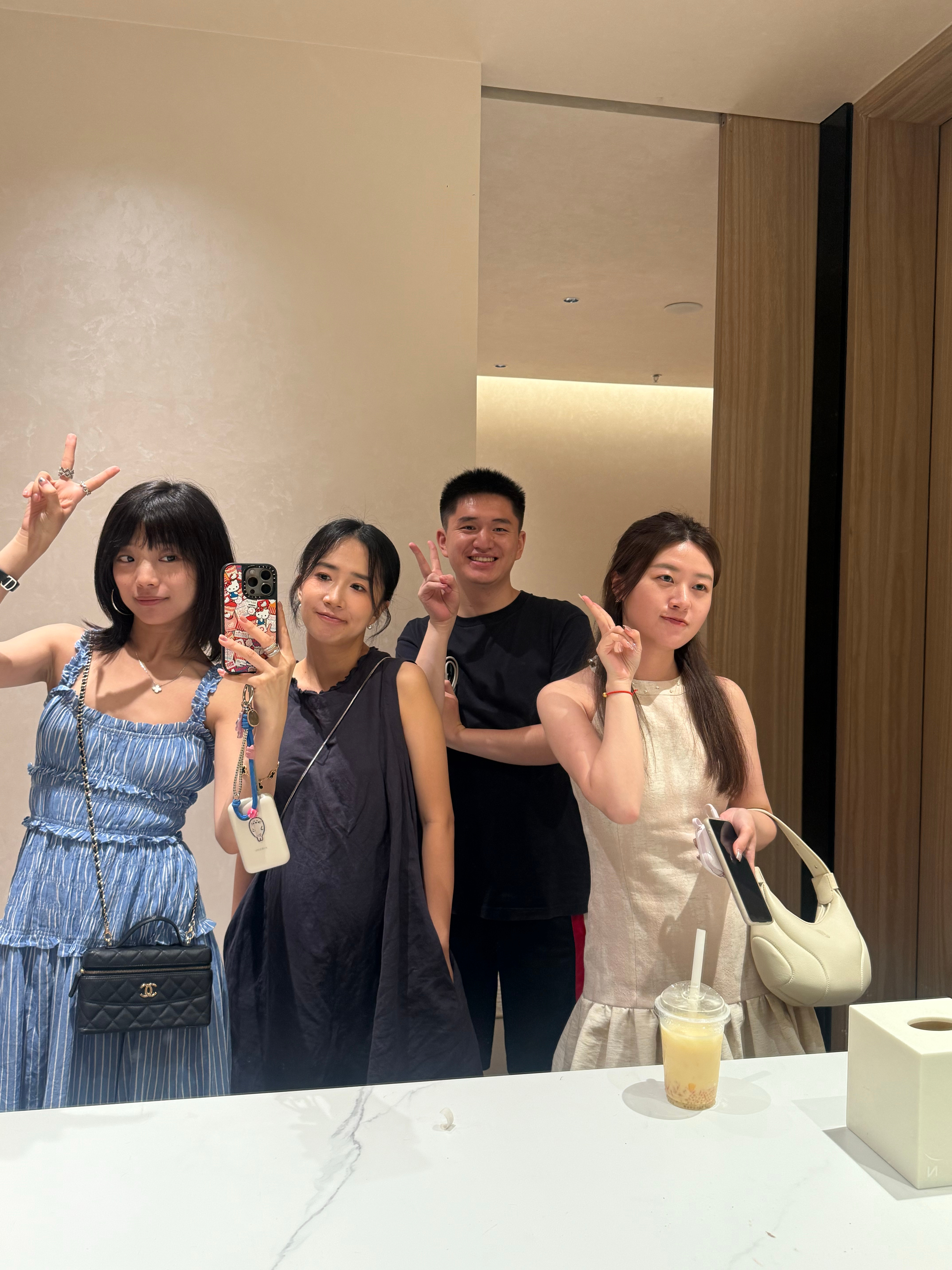 帅哥美女的婚礼第二轮🔚 