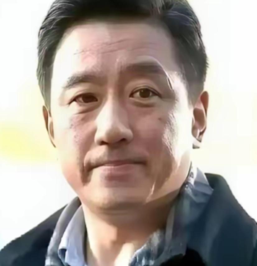 2000年在新疆戈壁滩拍《末路1997》，戏拍到七成，演员吴卫东临时开口，要求片