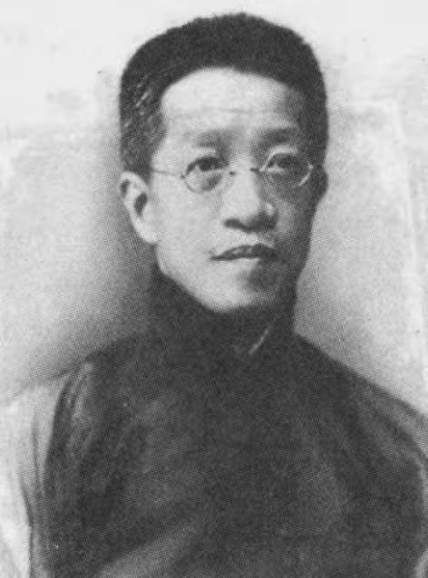 1904年，慈禧70岁大寿，章太炎登报对其破口大骂，慈禧勃然大怒，派人就要抓章太